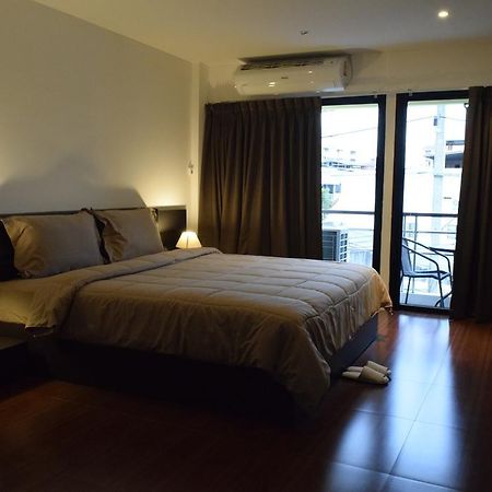 Hideaway Guest House And Bar Pattaya Exteriör bild