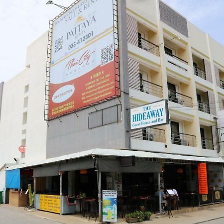 Hideaway Guest House And Bar Pattaya Exteriör bild