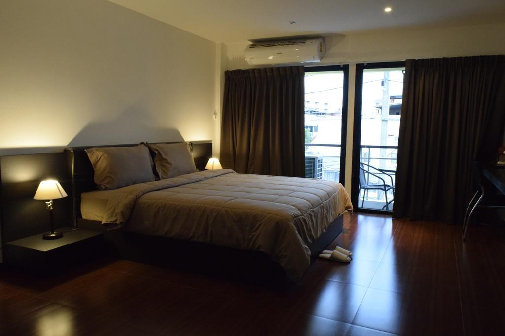 Hideaway Guest House And Bar Pattaya Exteriör bild