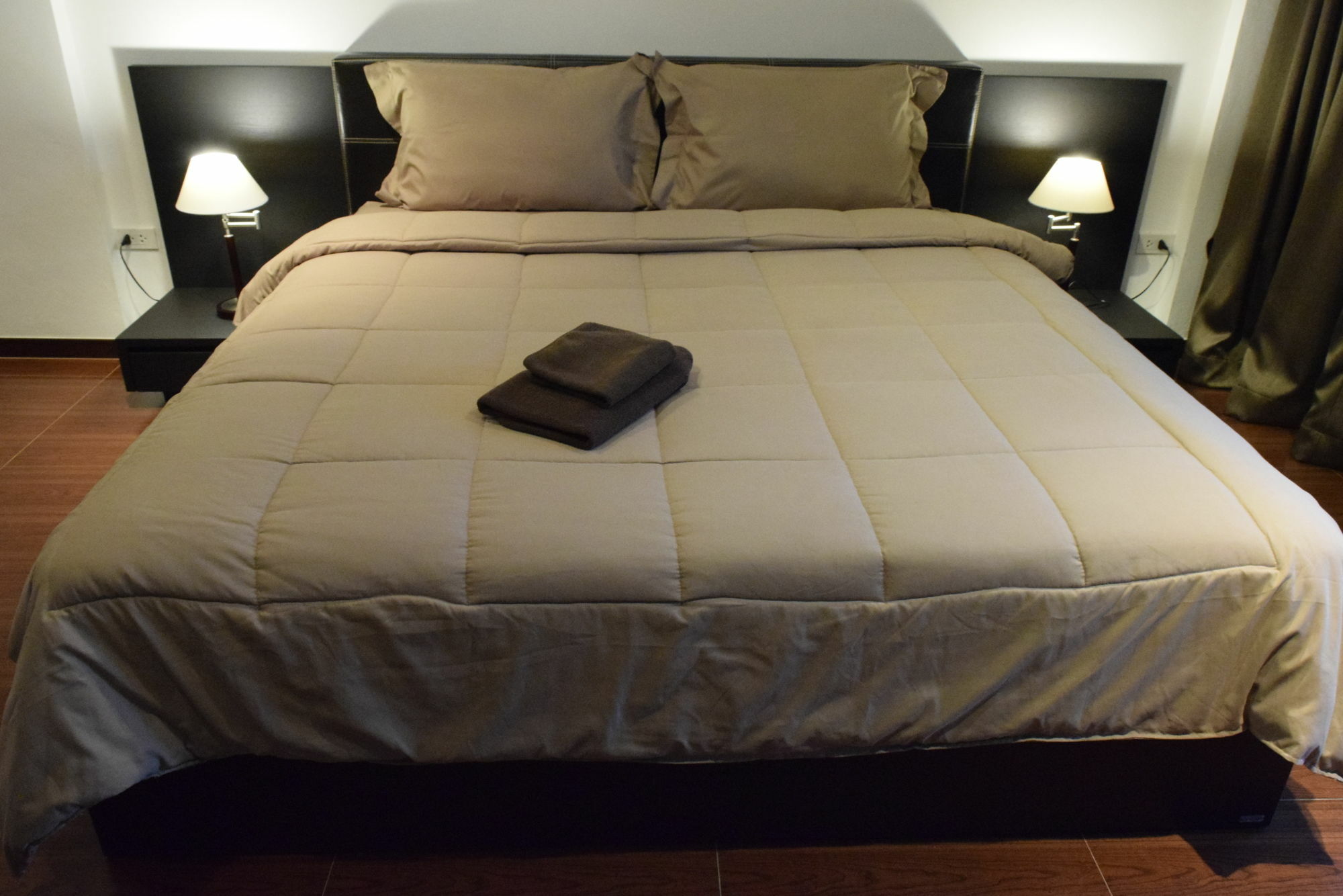 Hideaway Guest House And Bar Pattaya Exteriör bild
